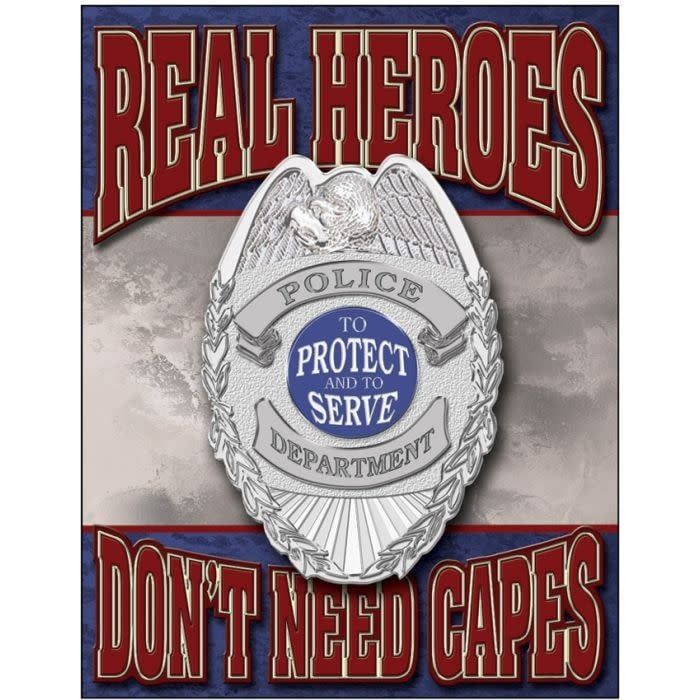 REAL HEROES POLICE TSN1780