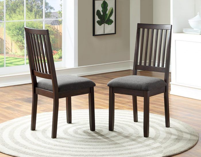 Yorktown Standard Height Table & 4 Chairs YT5000