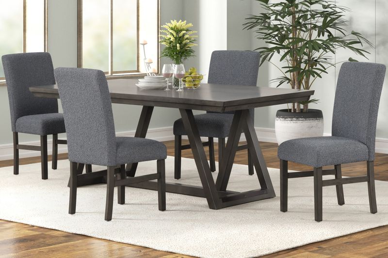 New Classic High Line Standard Dining Table w/6 Chairs