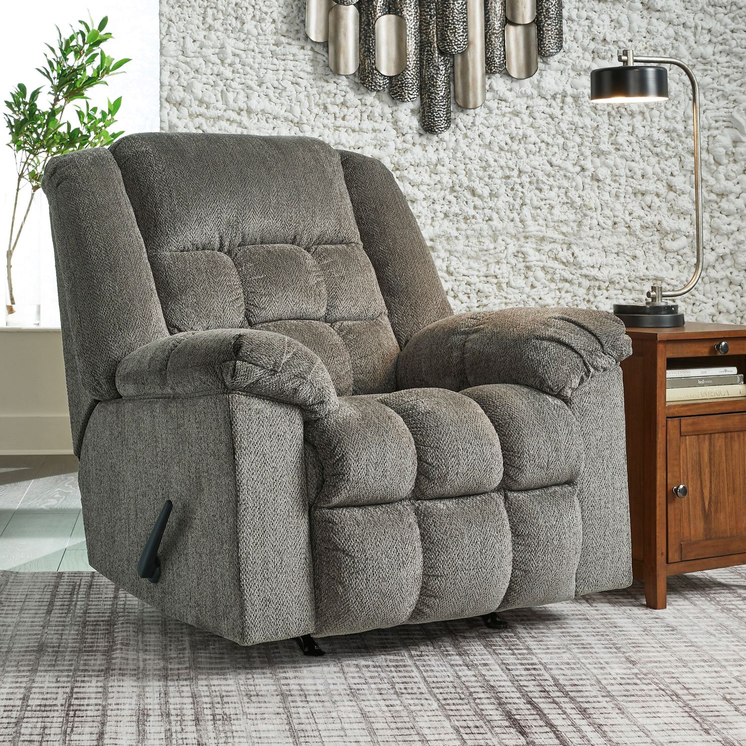 Ashley Kegler Recliner in Putty (4450425) Ashley Kegler Recliner in Putty (4450425)