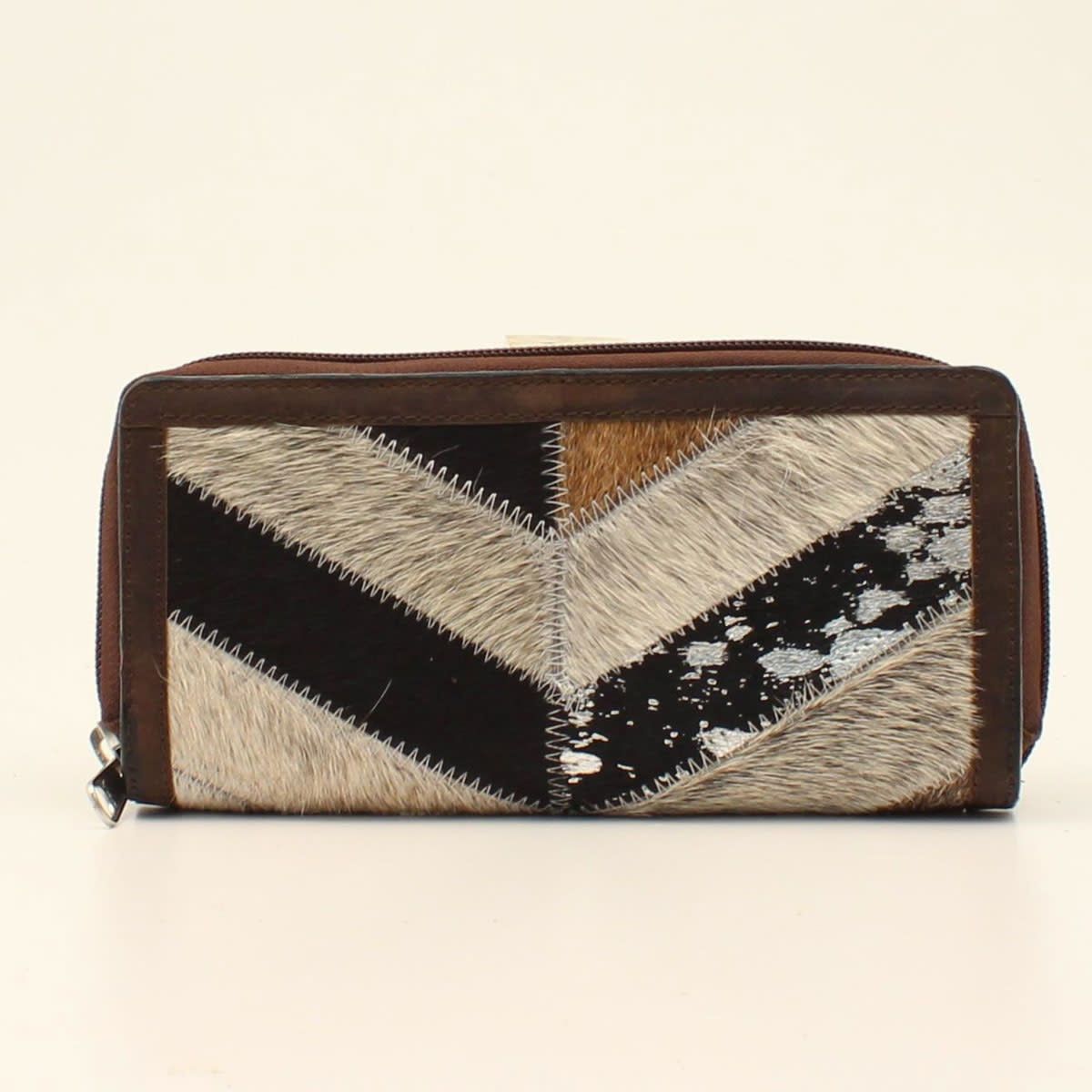 ANGEL RANCH CLUTCH WALLET CHEVRON BROWN D330003202