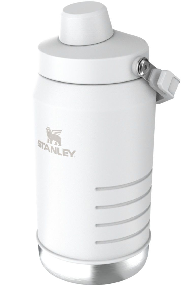 Stanley The IceFlow Fast Flow Jug 64oz, Color: Frost 2.0