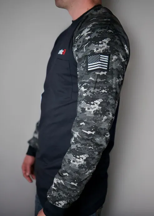 **STATIC FR Digital Camo - Black/Gray