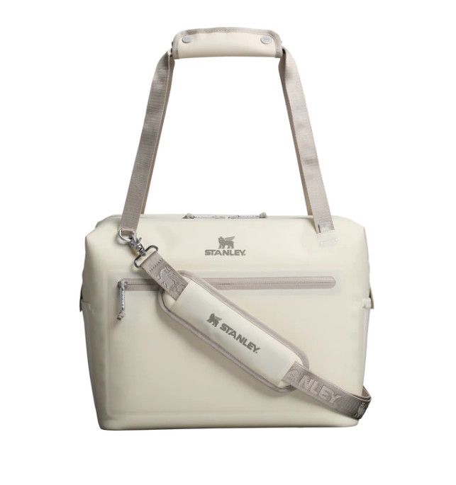Stanley The All Day julienne Max Cooler 20QT Stanley The All Day julienne Max Cooler 20QT, Color: Cream