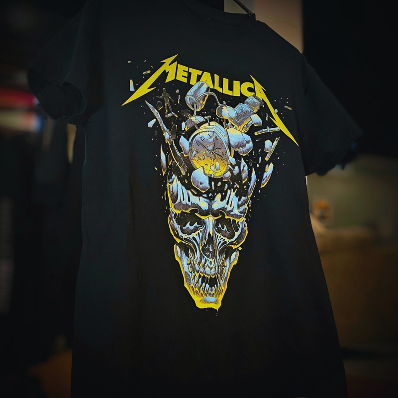 Pre-Owned Official Metallica 2023-2024 Concert Tour 2-Side Metal Graphic Tee Shirt (Like New)