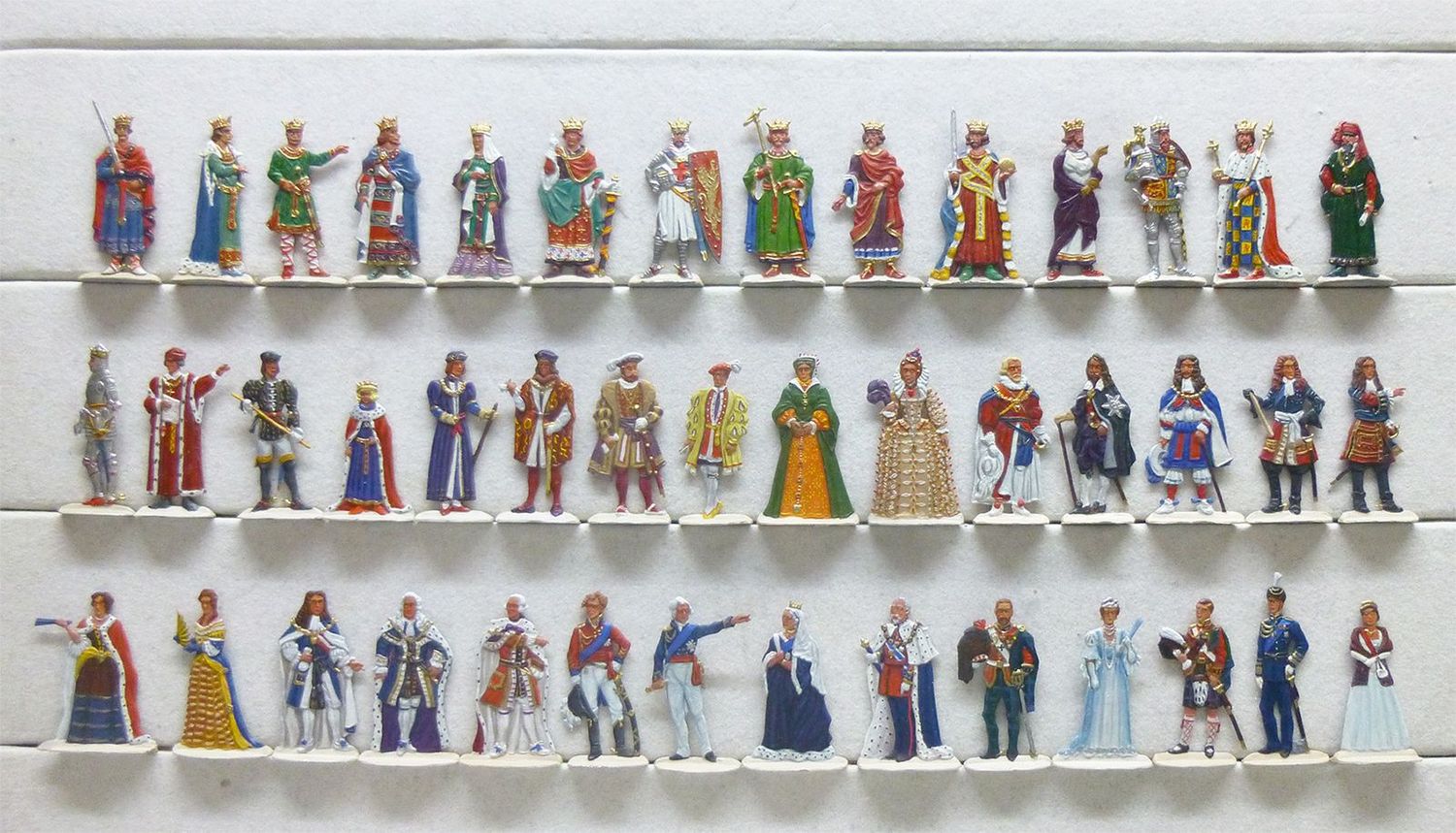 43 Zinnfiguren England Könige und Königinnen Gottstein selten 30mm bemalt