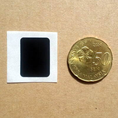 NTAG203 - Black label, Rectangle (15x20 mm)
