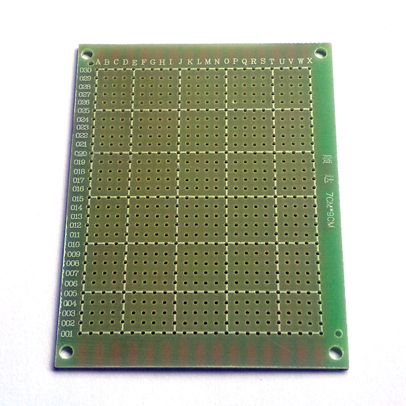 Medium Perfboard - 7 cm x 9 cm