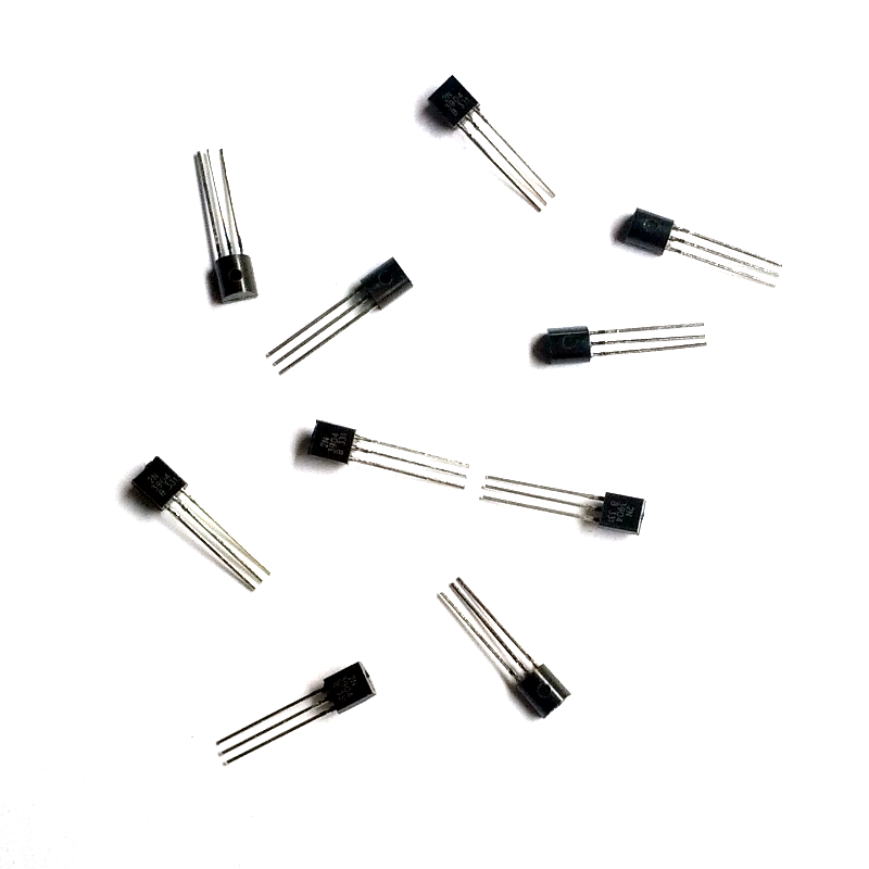 2N3906 PNP Bipolar Junction Transistor (Pack of 10)