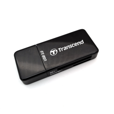 USB 3.0 SD and microSD Card Reader/Writer