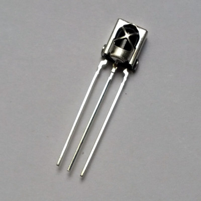 VS1838B - Infrared Receiver for Remote Control