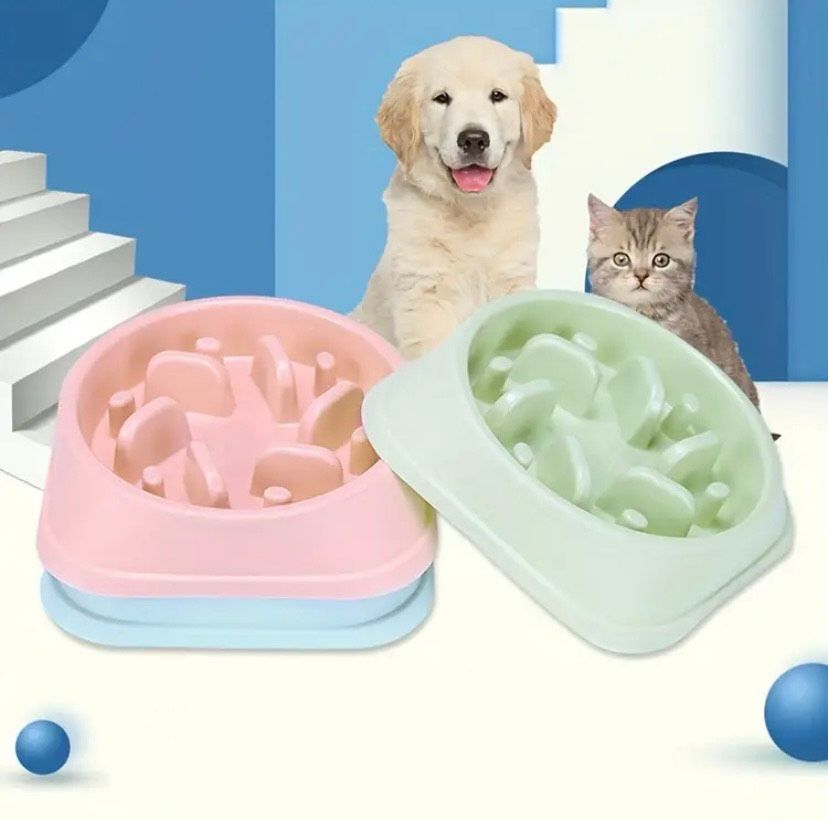 Fun Maze Puzzle Bowl / Dog Bowl / Slow Feeder / BPA-Free Plastic, Promotes Healthy Eating / Non-Slip / Suitable for All Food Types, 600ml