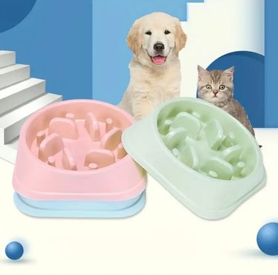 Fun Maze Puzzle Bowl / Dog Bowl / Slow Feeder / BPA-Free Plastic, Promotes Healthy Eating / Non-Slip / Suitable for All Food Types, 600ml