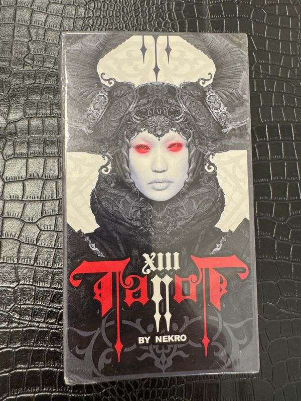 XIII Tarot