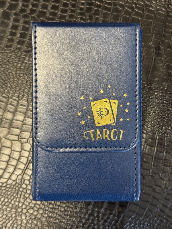 Boîtes en cuir bleu