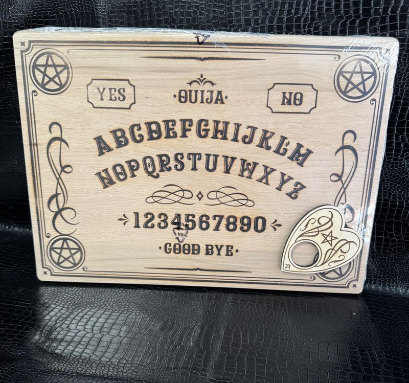Table de OUIJA