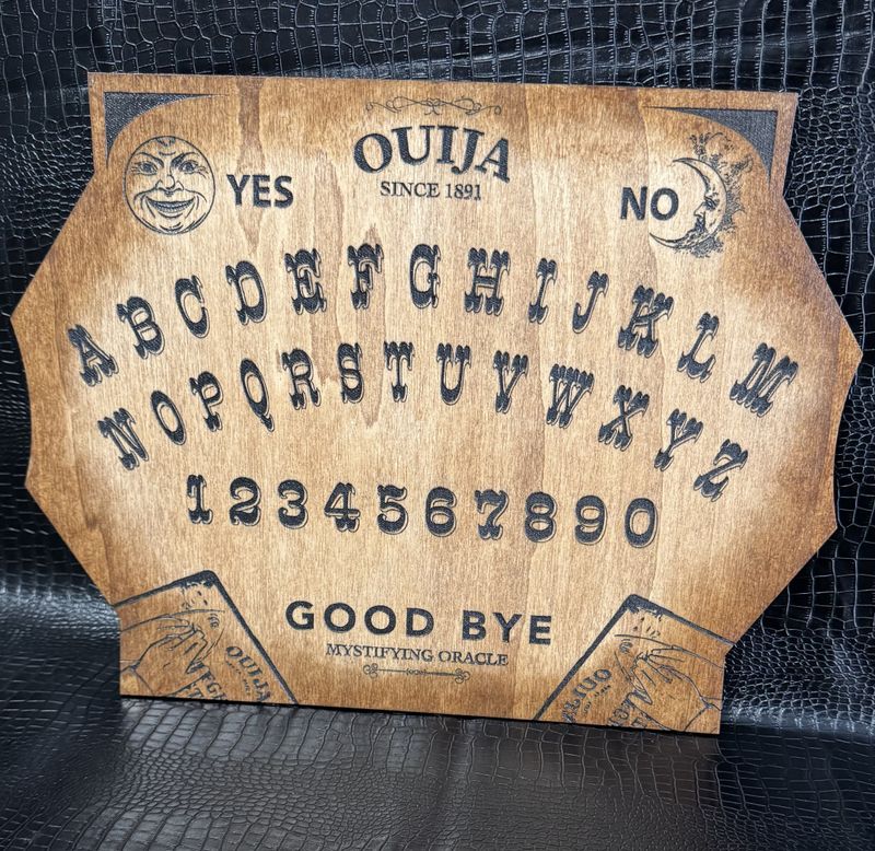 Table de OUIJA