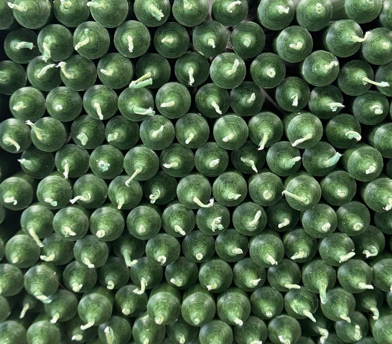 Bougies de couleur vert foncé