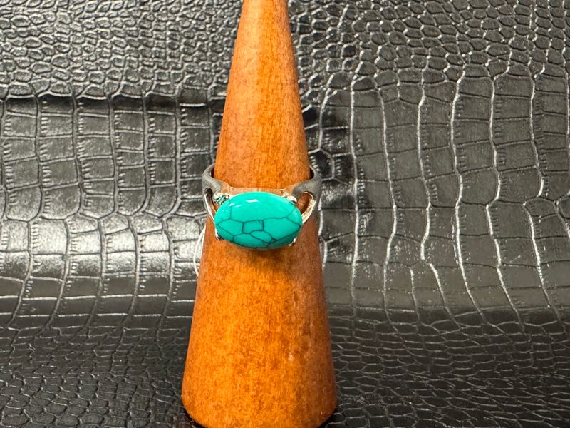 Petite bague verte strié