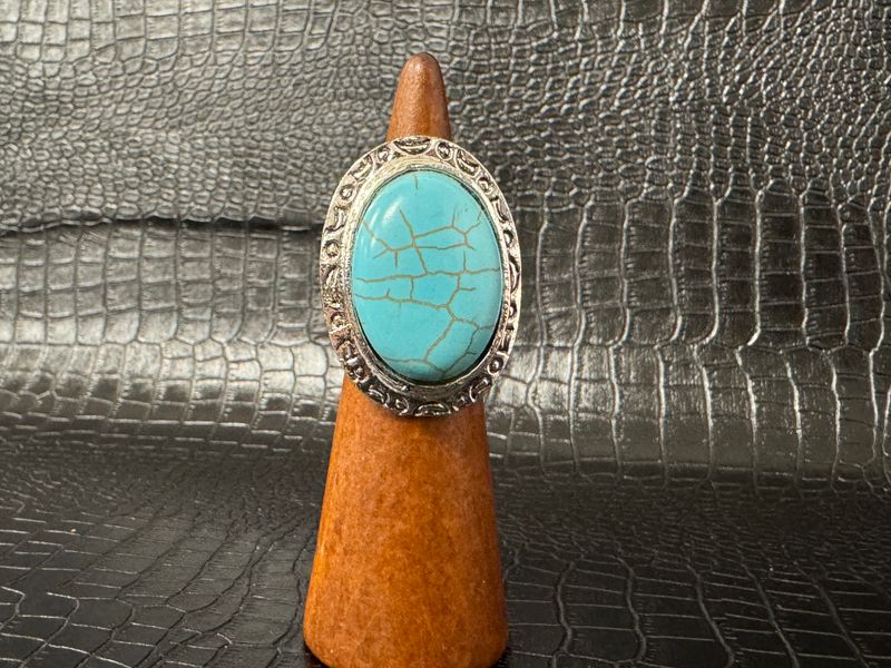 Grosse bague bleu ciel strié