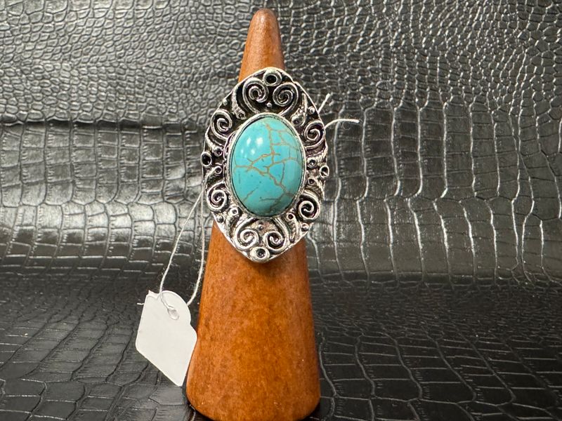Grosse bague bleu ciel strié