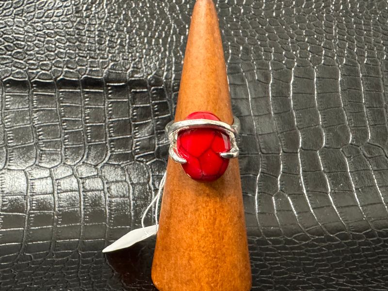 Bague rouge strié