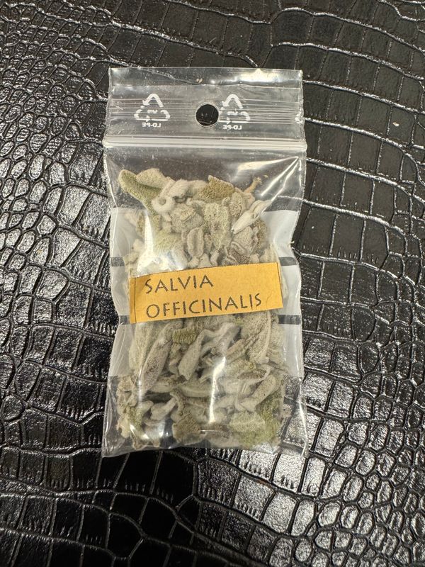 Feuilles de sauge