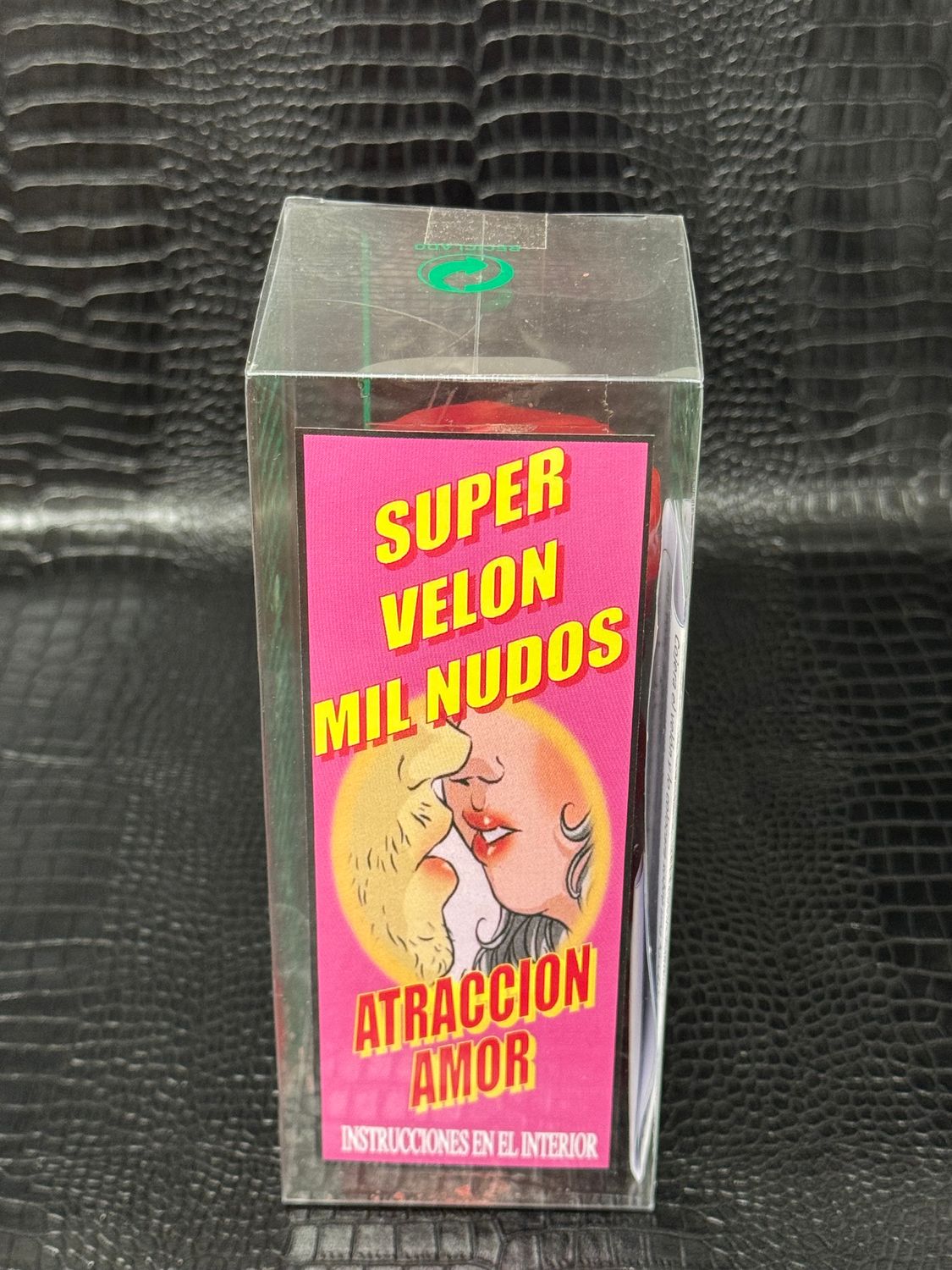 Mille nœuds d&#39;amour, Attirance amoureuse