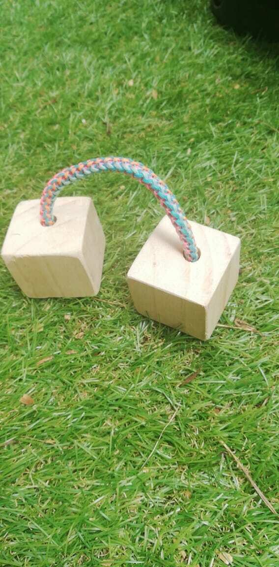 juguete de madera  cubo molar