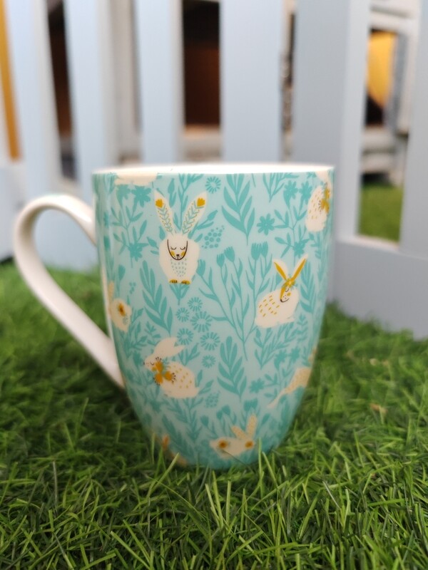taza de ceramica con conejito