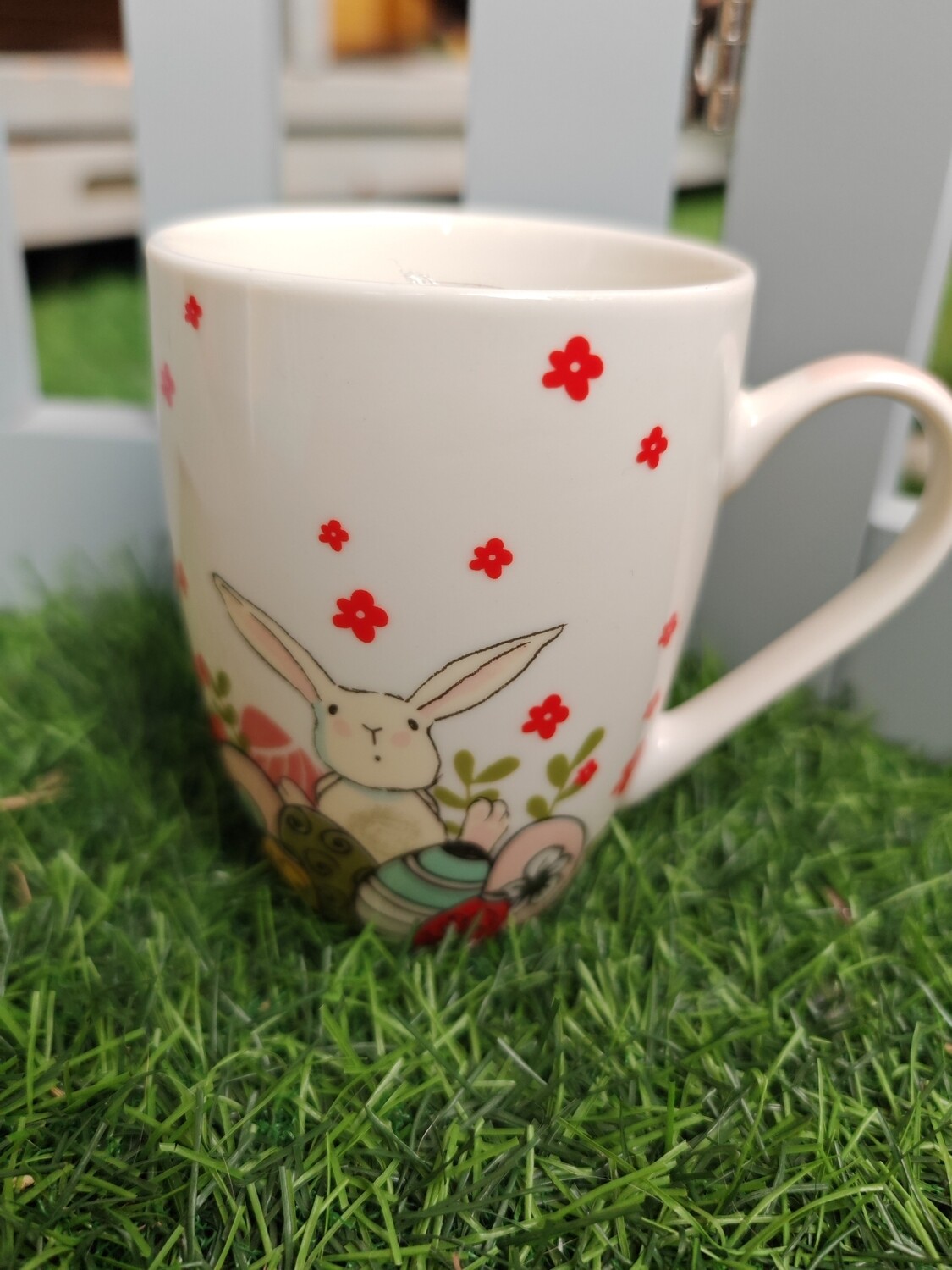 taza de ceramica con conejito