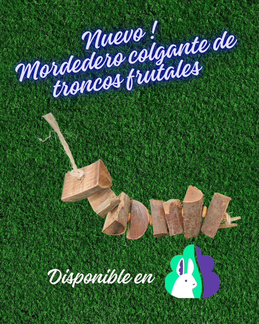 Juguete colgante de troncos 