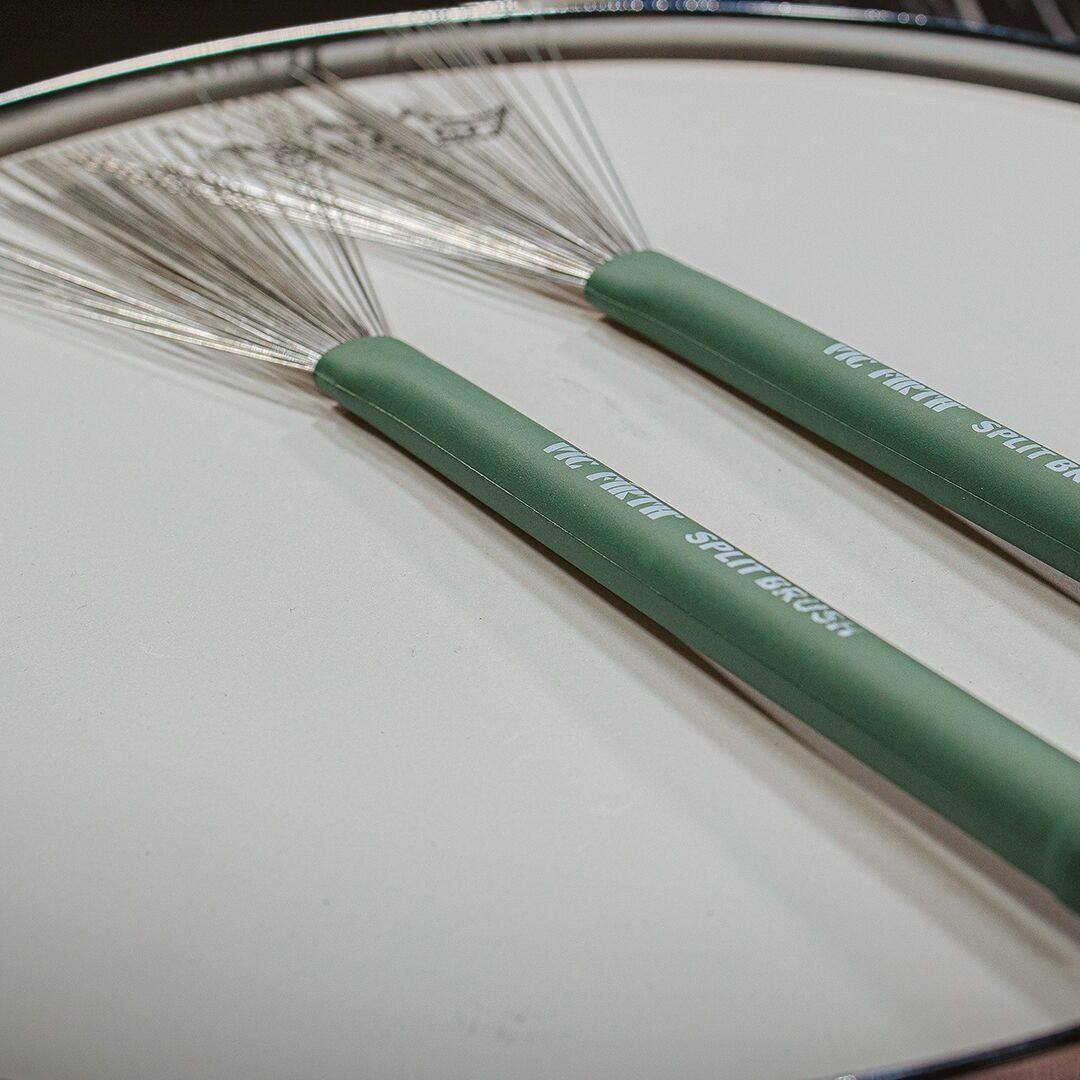 Vic Firth Split Brush
