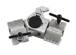 DW ARTICULATING 1.5in TO 1.5in RACK CLAMP