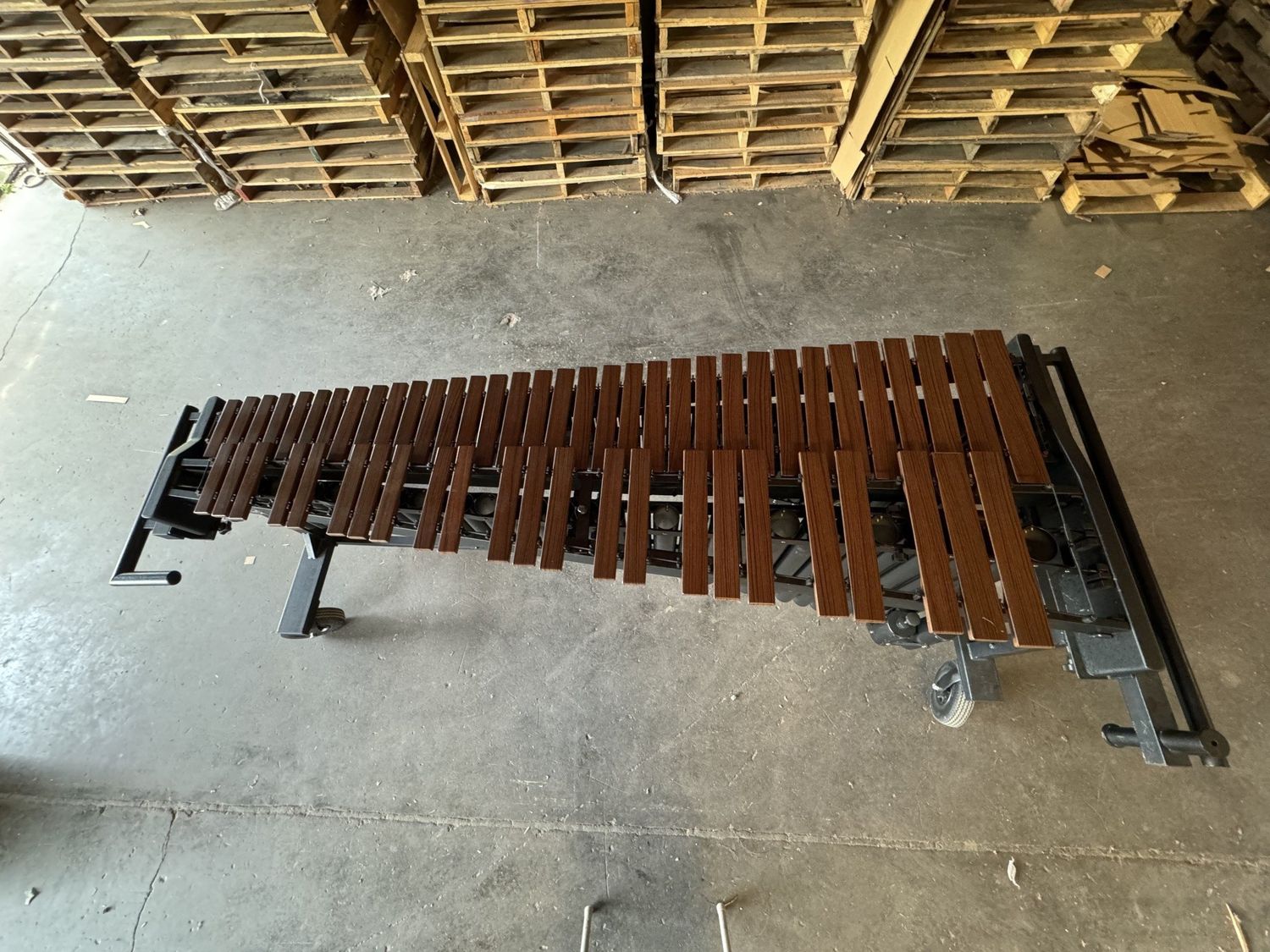 USED Majestic Quantum 4.6 Octave Field Marimba