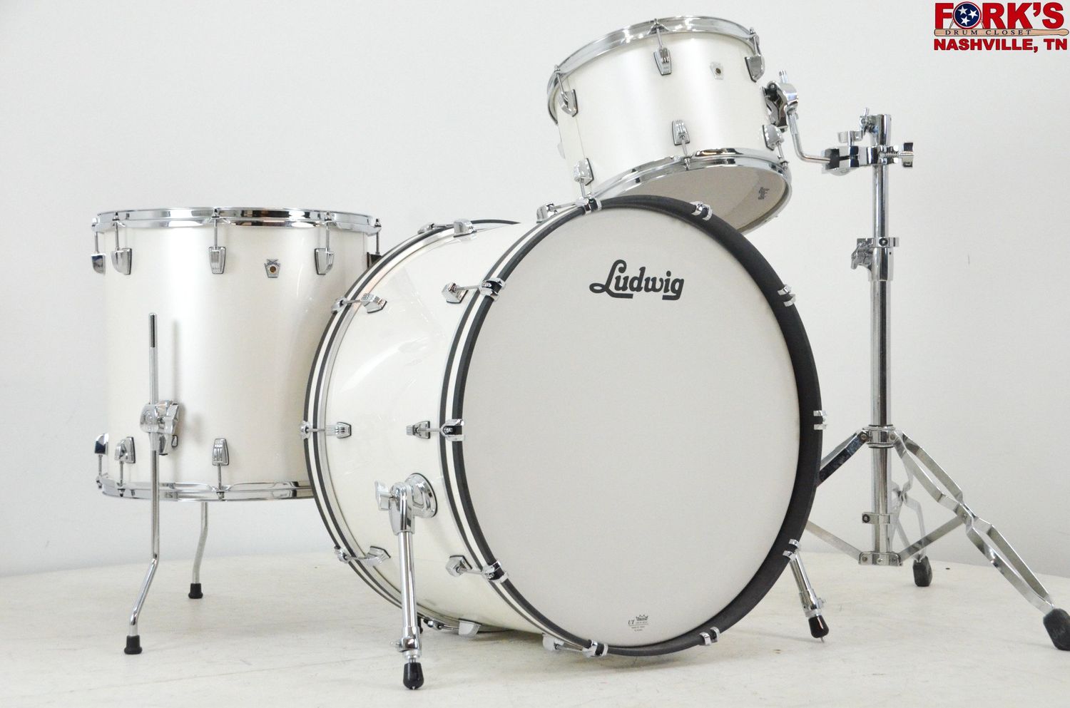 Ludwig Neusonic 3pc Drum Kit - &quot;Silver Silk&quot;