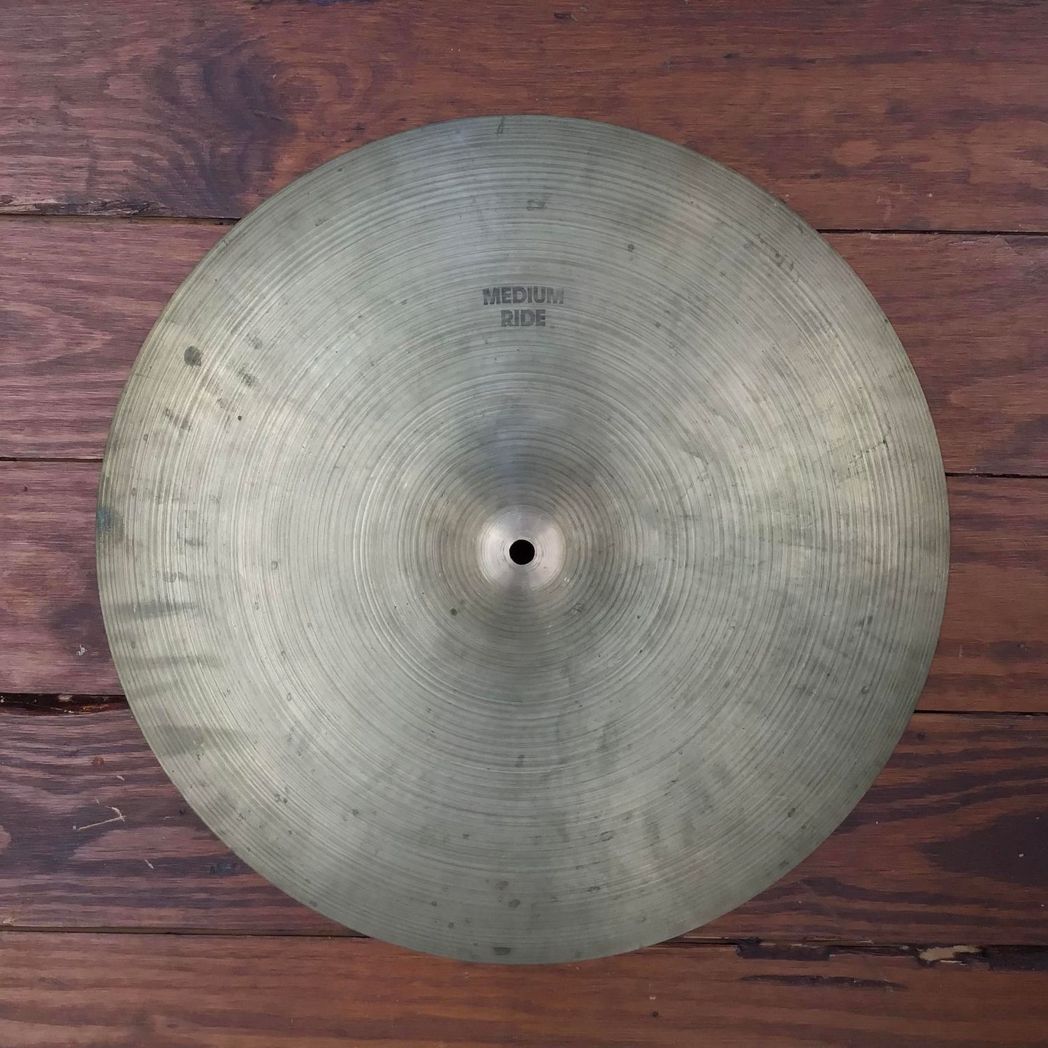 USED A Zildjian 18&quot; Medium Ride Cymbal (1970&#39;s)