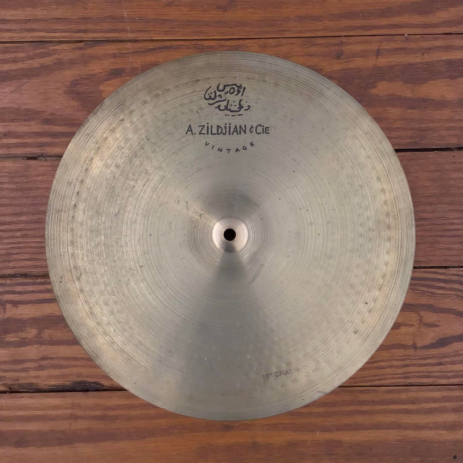 USED A Zildjian &amp; Cie Vintage 16&quot; Crash Cymbal
