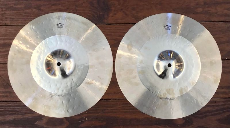 Royal 14” Dual Finish Hi Hat, 1031g Top/1264g Bottom