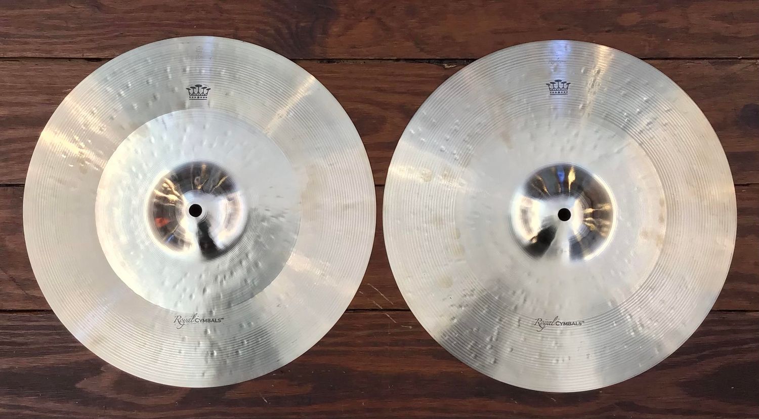 Royal 14” Dual Finish Hi Hat, 1007g Top/1304g Bottom