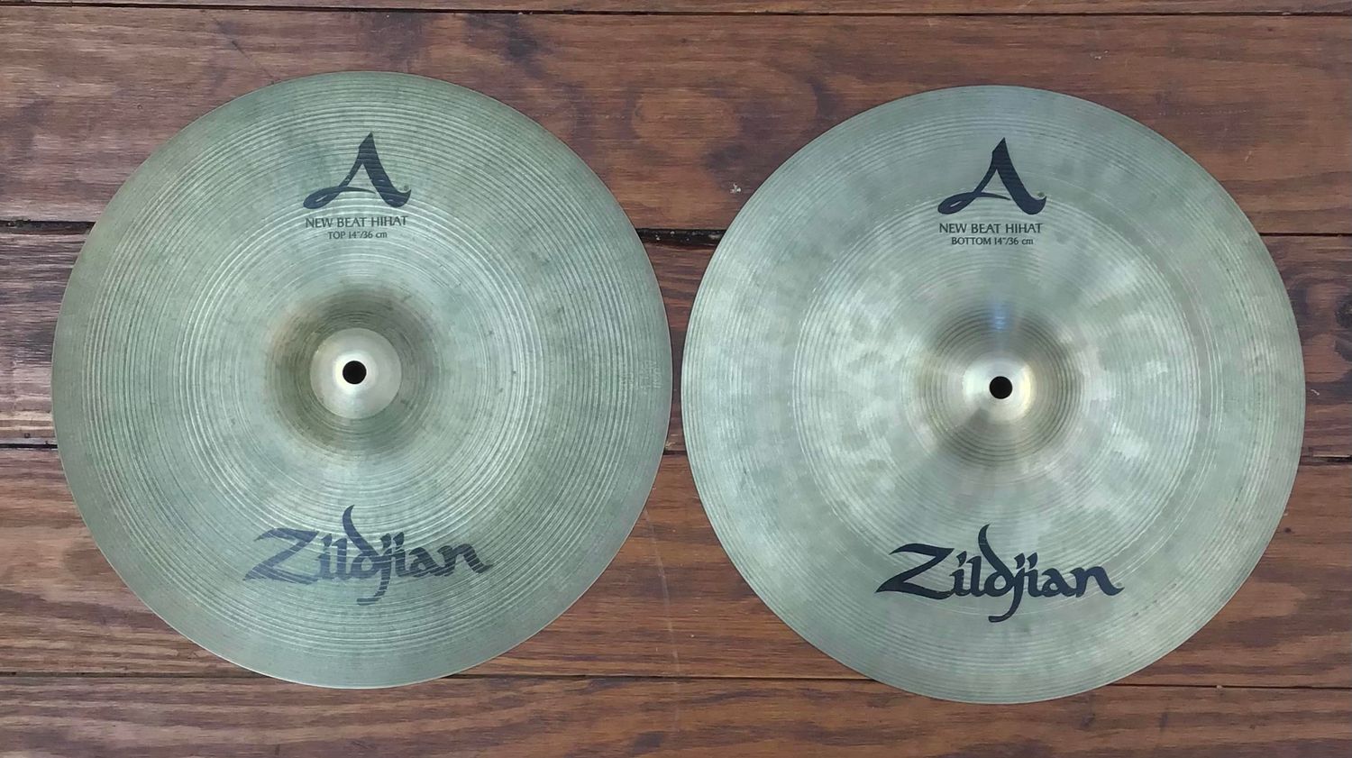 USED A Zildjian 14&quot; New Beat Hi-Hat Cymbals (Pair)
