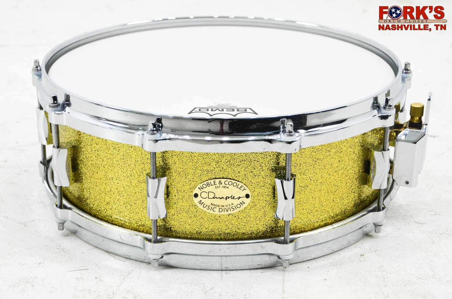Noble &amp; Cooley 5x14 CD Maple Snare Drum - "Gold Sparkle"w/ Die cast hoops