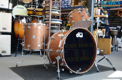 DW Collectors Maple Mahogany 3pc Drum Kit -  "Champagne Glass"