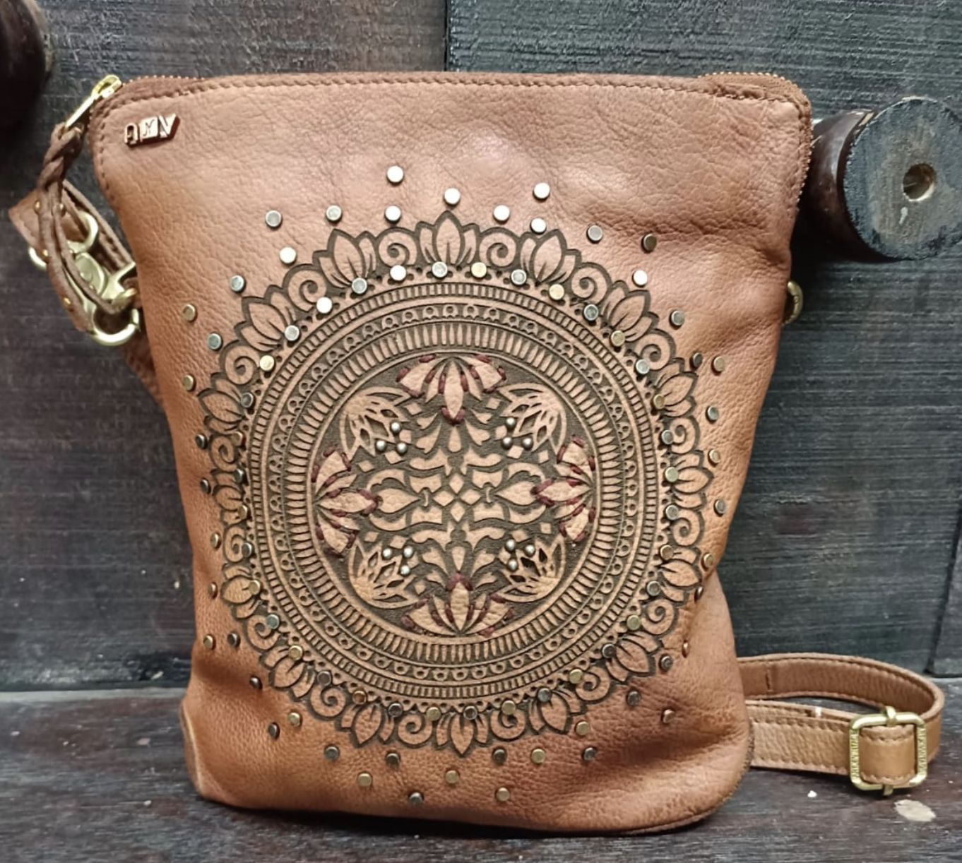 Cosmo Crossbody