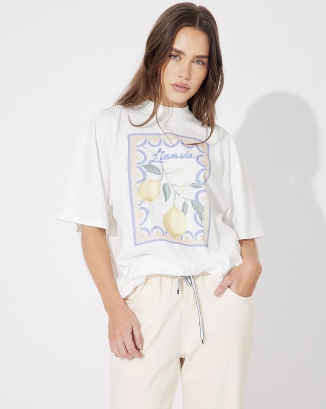 Lemonada Tee