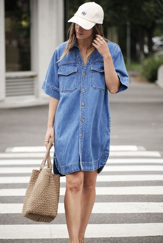 Relaxed Shirt Dress