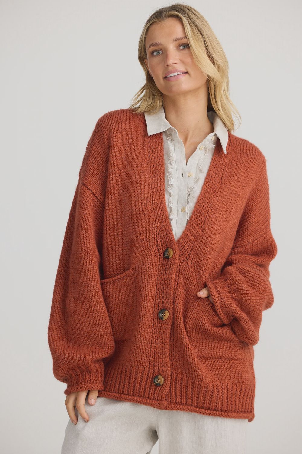 Abrazo Cardigan, Size: S/M