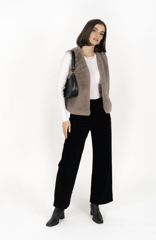 Vienna Vest