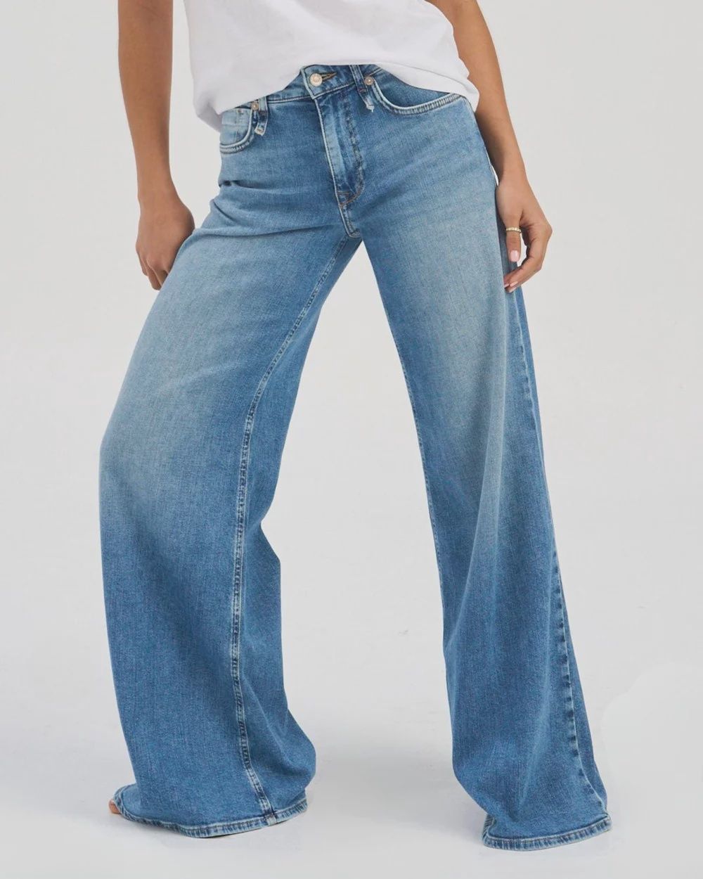 California Wide Denim Jeans, Size: 28/32