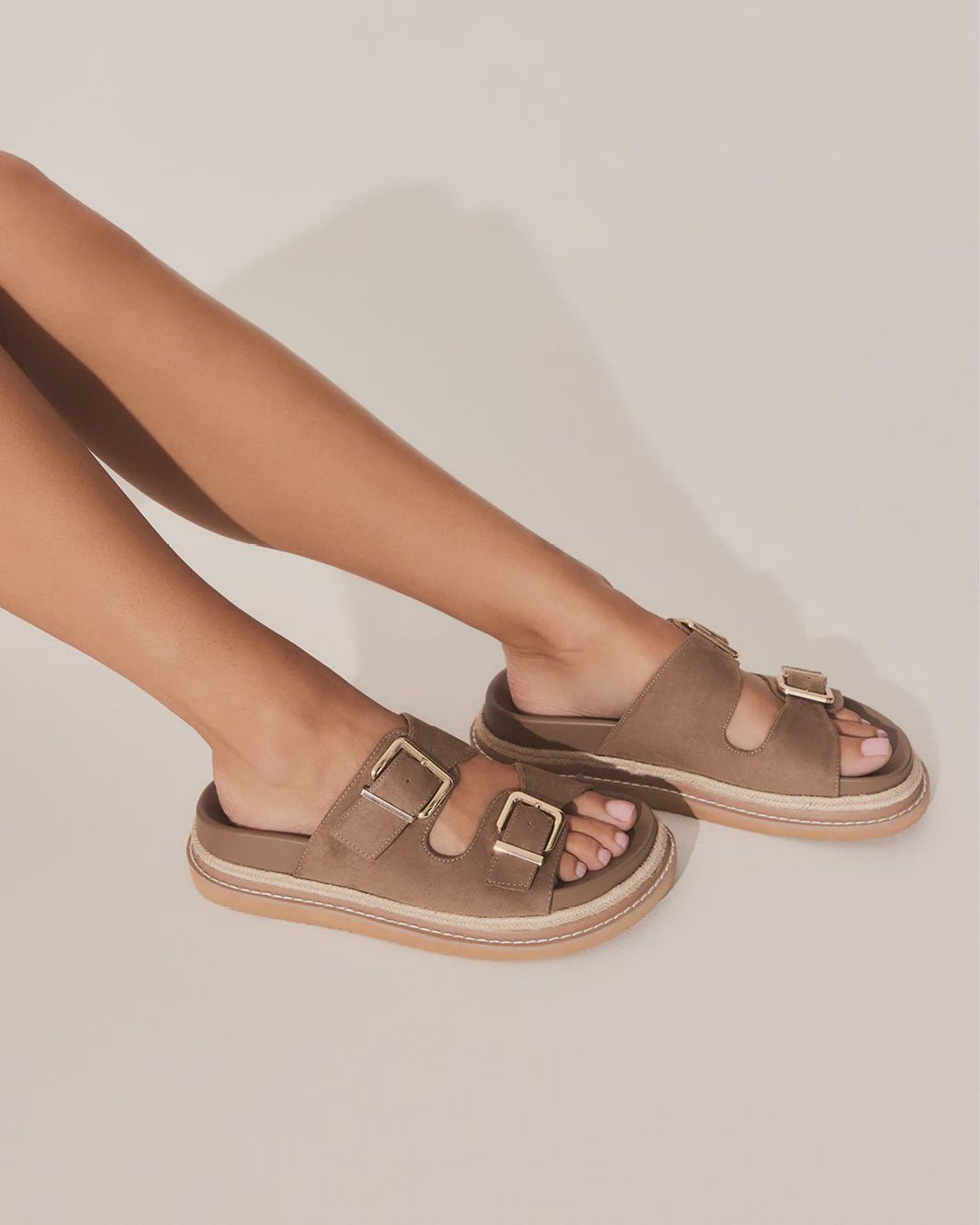 Alder Sandal, Size: 6